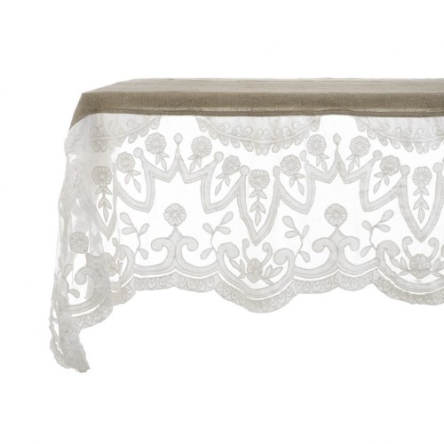 TABLE CLOTH WITH LACE