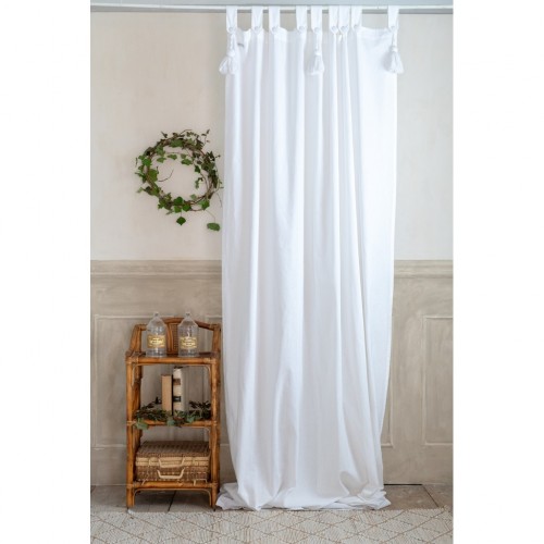 CURTAIN WITH LOOPS AND CURTAIN HOLDER